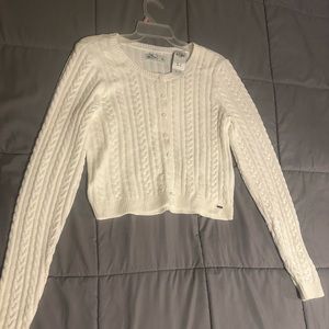 Women’s new white sweater Size L